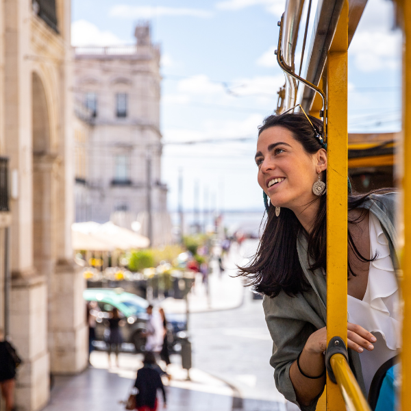 Yellow Bus Lisboa