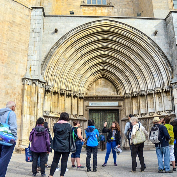 Visita Guiada por Girona desde  Barcelona