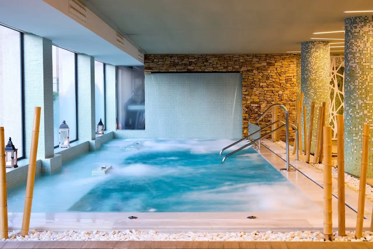 AR Hoteles