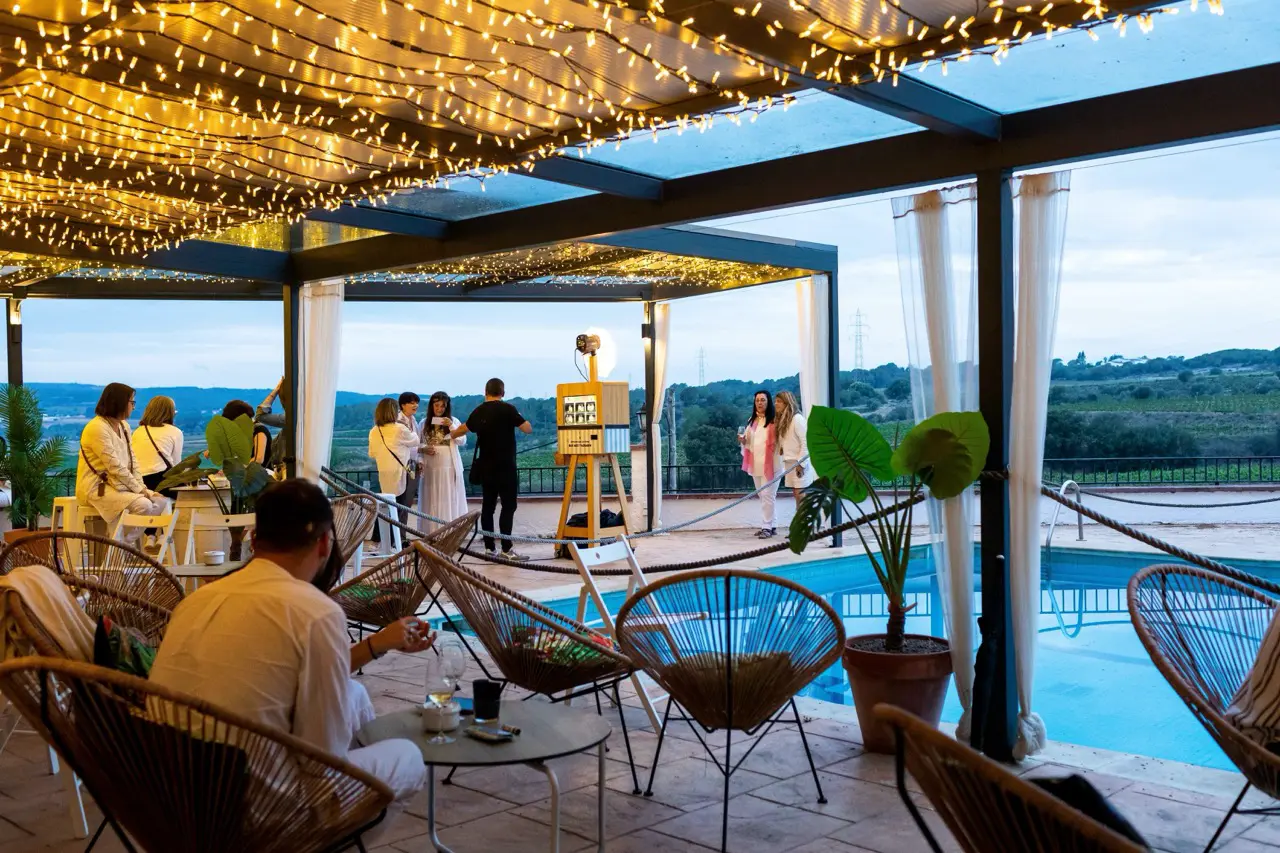Wine and Cava Experience